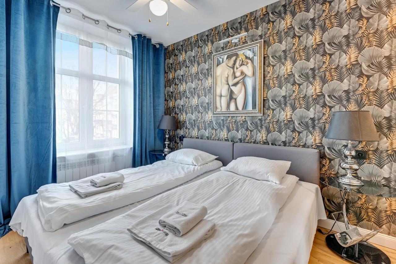 Dom & House - Apartments Old Town Szeroka Гданьск Экстерьер фото